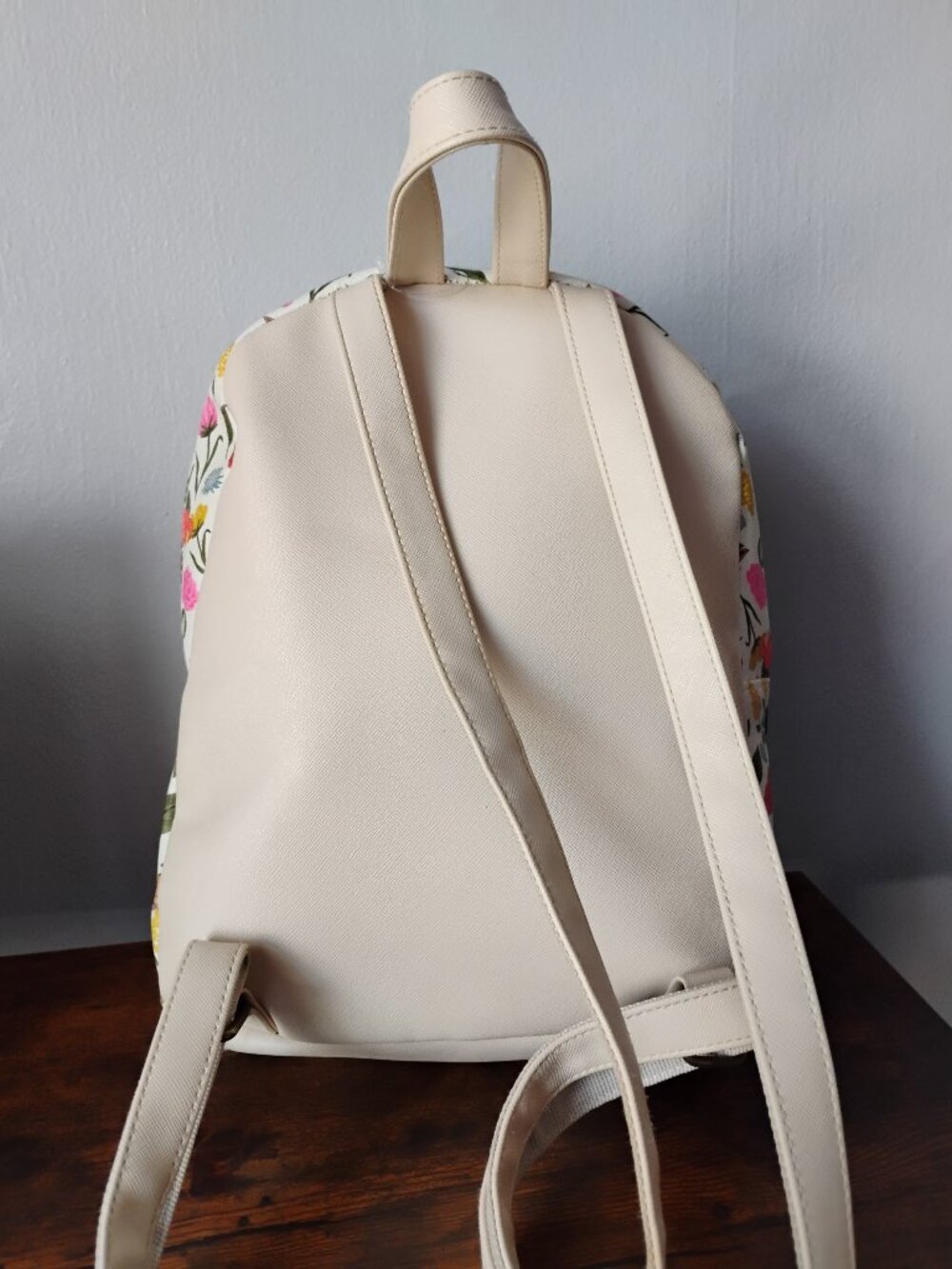 Pokémon Sleeping Characters Floral Mini Backpack – NEVER USED! - Picture 2 of 7